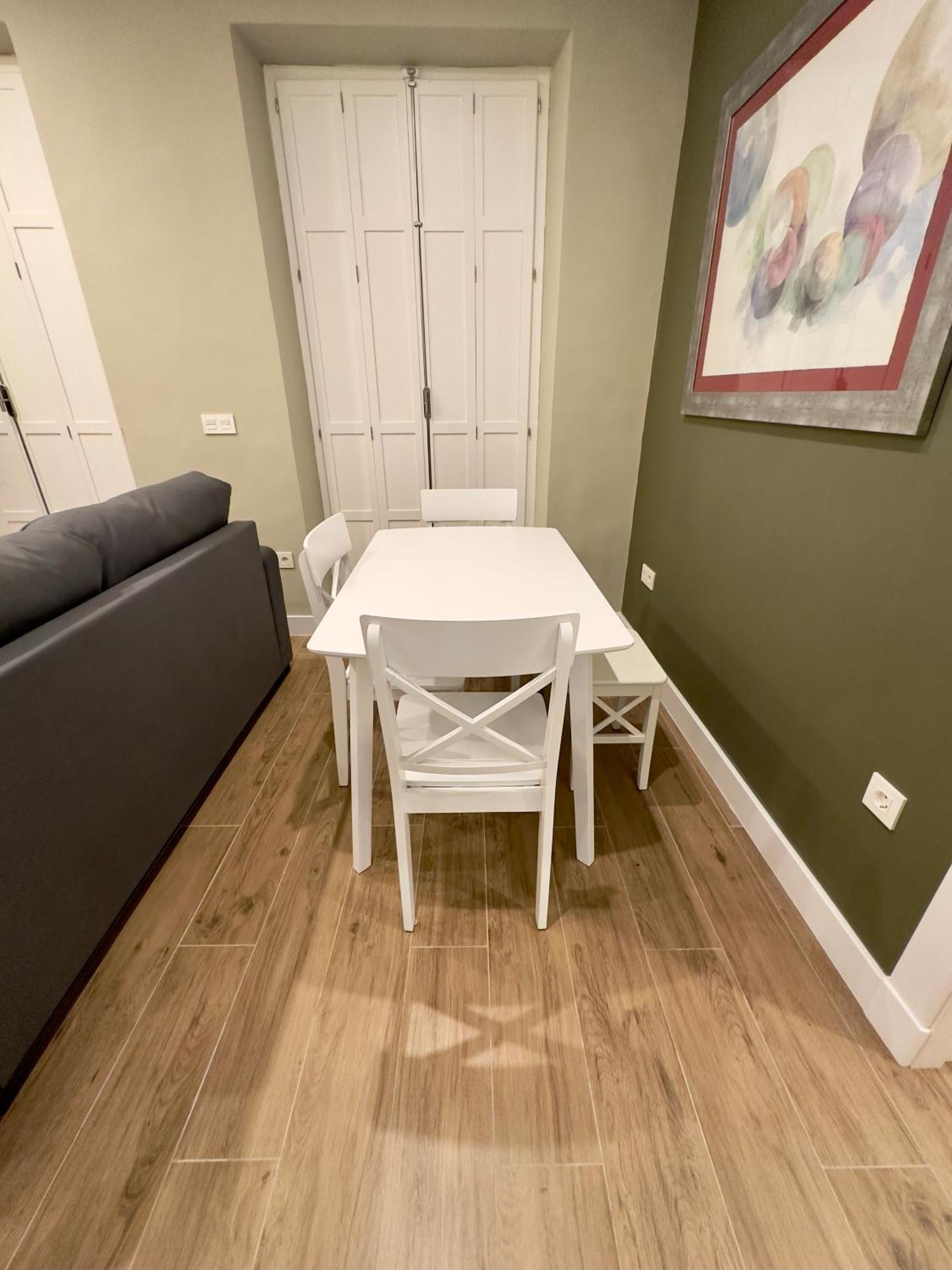 Apartamentos Anaya,1º,2º En Pleno Centro De Granada Bilik gambar